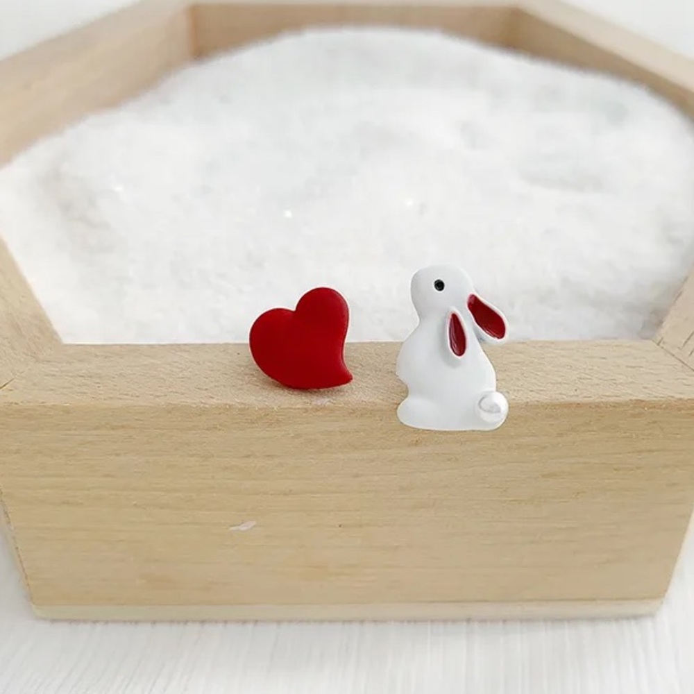 Sweetheart Bunny Studs